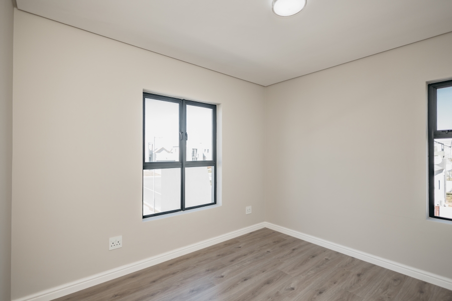 3 Bedroom Property for Sale in Jakarandas Western Cape